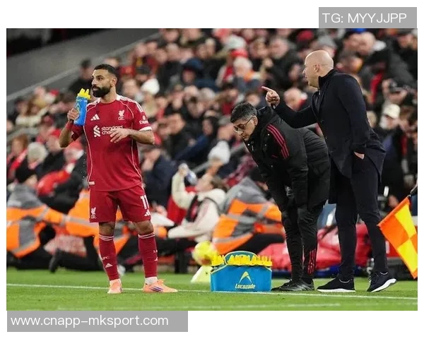 尼科尔建议斯洛特考虑让萨拉赫替补以提升其表现和状态